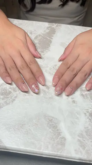 ネイル Ron's 成田のネイルデザイン