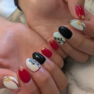 ネイル ジェヌインネイル 河内のネイルデザイン