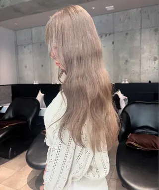 ミディアム rina／ベージュ ワンホン/韓国ヘアのヘアスタイル