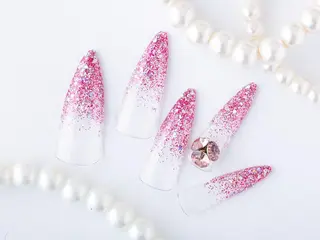 ネイル 💙🤍Tiary M🤍💙のネイルデザイン