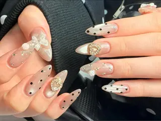 ネイル Tini ANA.CHUOのネイルデザイン