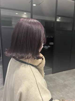 ショート カラー MIES amane(アマネ)のヘアスタイル