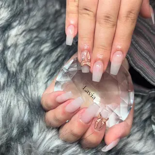 ネイル nail salon Lavia所属・Lavia Nanamiのネイルデザイン