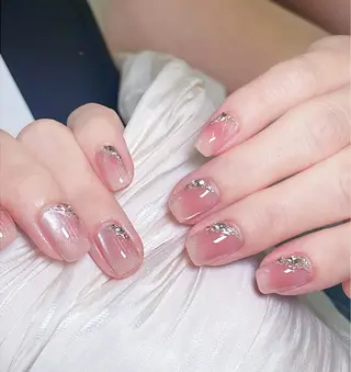 ネイル Best Nail所属・岡田 あきのネイルデザイン