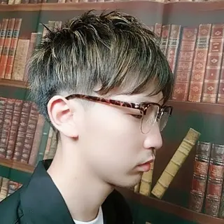 ショート 【西八王子】Siq ●FM●オーナーのヘアスタイル