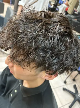 ミディアム パーマ メンズ 大阪/梅田/シャドウ パーマ/ノボリユウタのヘアスタイル