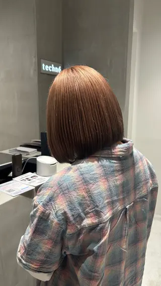 カラー techné所属・塔尾 真那のヘアスタイル