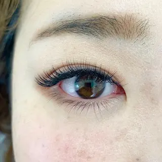 マツエク・マツパ armure所属・乾 春菜の眉毛・アイブロウイメージ