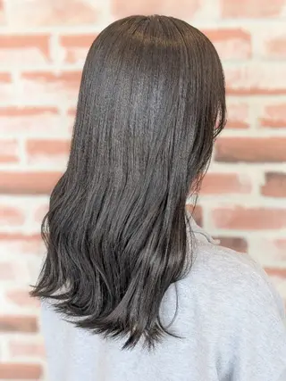 ロング カラー YUSICA所沢✨ 飛田(ひだ)🐸のヘアスタイル