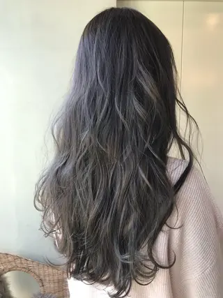 カラー ANGELICA 《𝕤𝕒𝕜𝕚》のヘアスタイル
