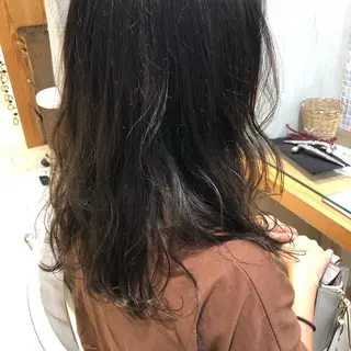 セミロング カラー うる艶カラー 🫶🏼💭mikaのヘアスタイル