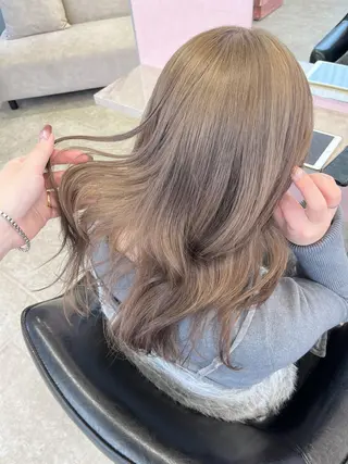 セミロング MATTY yoshika 🐻のヘアスタイル