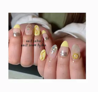 ネイル ﾈｲﾙﾙｰﾑﾘｯｶ 𝐦𝐚𝐲𝐮のネイルデザイン