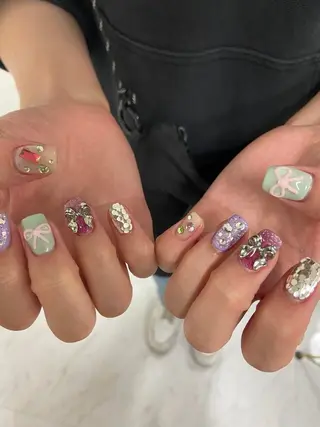 ネイル HIKARI 4uまつ毛ネイルのネイルデザイン