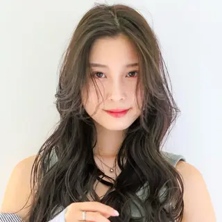 ロング ショートパーマ カットモデルのヘアスタイル