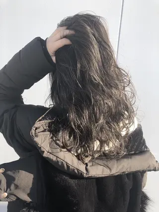 カラー Ash 店長　山下達也のヘアスタイル