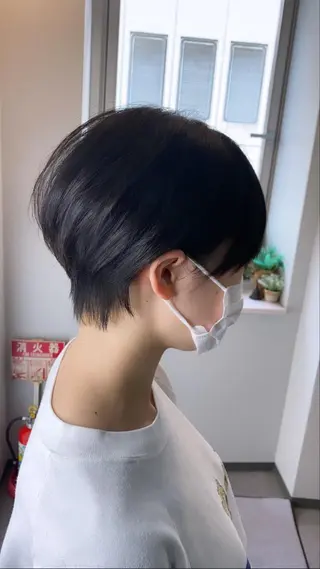 カラー La fith hair letter所属・西山 花のヘアスタイル