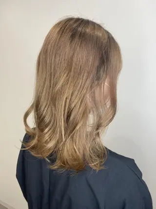 ミディアム APPEL hair＆eyelash所属・APPEL / fujiiのヘアスタイル