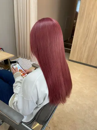 ロング TELAHAIR上福岡所属・✨透明感カラー✨ 🌈ブリーチカラーのヘアスタイル