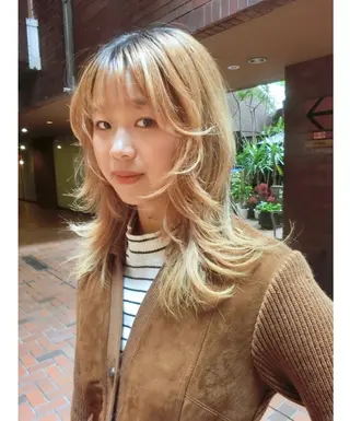 セミロング ハッシュカット/ MAYAのヘアスタイル