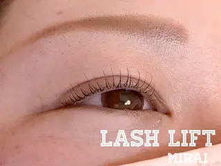 マツエク・マツパ エステサロン MIRAI所属・新城市エステサロン MIRAIのマツエク・マツパデザイン