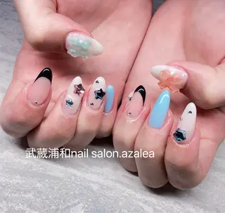 ネイル R inのネイルデザイン