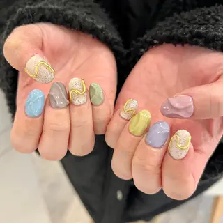 ネイル REHTOF ｜朝7時Open☀️のネイルデザイン