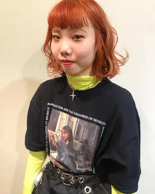 ショート カラー 西本 夏美のヘアスタイル