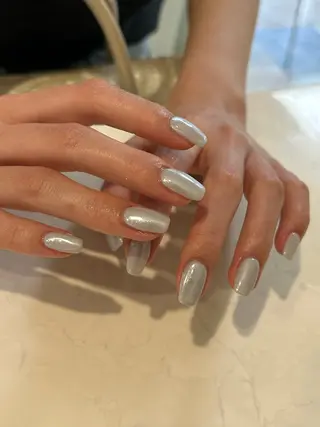 ネイル Salondevi2 isanaのネイルデザイン