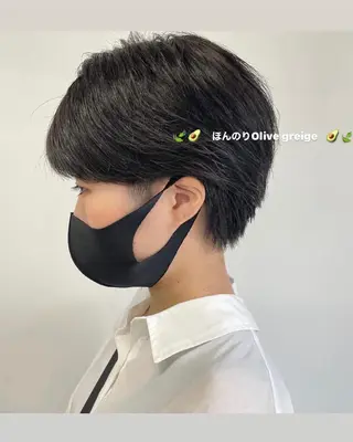 ショート カラー パーマ ヘアアレンジ メンズ キッズ ネイル マツエク・マツパ 透明感カラー・レイヤ ー🎀amika🎀のヘアスタイル