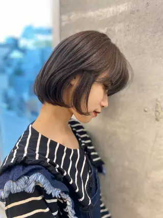 ミディアム カラー ヘアアレンジ mina 🌷のヘアスタイル