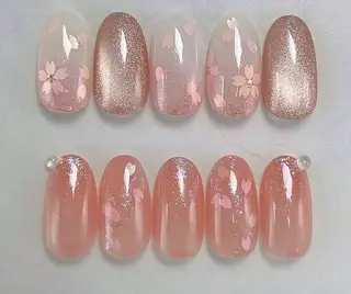 ネイル ラッキーネイルサロン西川口東口店所属・山田 由奈のネイルデザイン