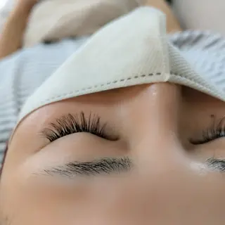 マツエク・マツパ ku'u所属・金城 真美のマツエク・マツパデザイン