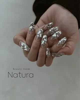 ネイル beautyroom Naturaのネイルデザイン