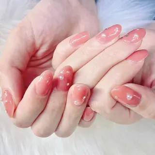 ネイル 伊藤 アップネイルのネイルデザイン