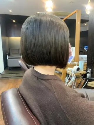 ショート カラー 縮毛矯正/ショート/ レイヤー/畑中正敏のヘアスタイル