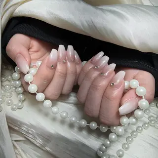 ネイル Fairyフェアリーネイルサロン所属・Nail Hibi サロンのネイルデザイン