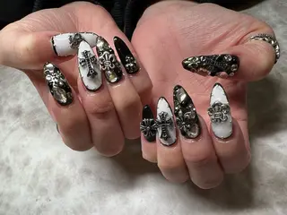 ネイル 吉澤 圭のネイルデザイン