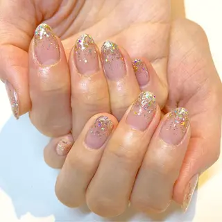 ネイル alma nailsのネイルデザイン