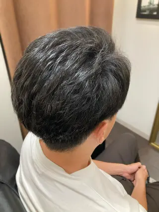 ショート メンズ trim渋谷店所属・徒歩3分ビジネスマン カット👦🏻うしだのヘアスタイル
