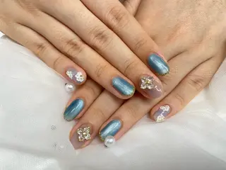 ネイル Nailsalon Charis.yuのネイルデザイン