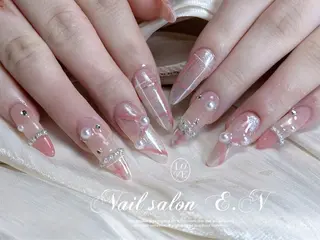 ネイル E.N🦋 長さ出し/持ち込みのネイルデザイン