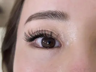 マツエク・マツパ Lesherima 【amiri】のマツエク・マツパデザイン