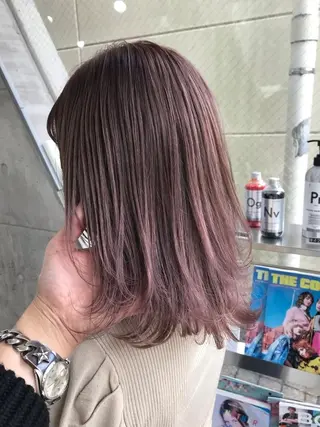 セミロング カラー 前田 桃花のヘアスタイル