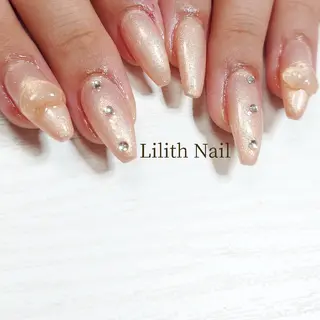 ネイル Lilith Nailのネイルデザイン