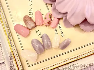 ネイル f'bloom  L’ecrinのネイルデザイン