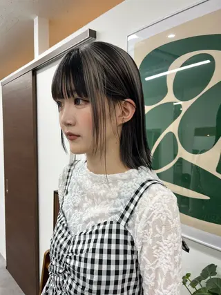 ミディアム ボブ/レイヤー/ ショートcovo代表のヘアスタイル