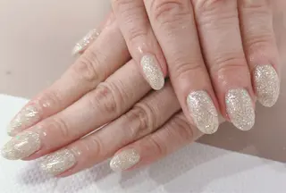 ネイル Rairia nail所属・Rairianail 室橋舞のネイルデザイン