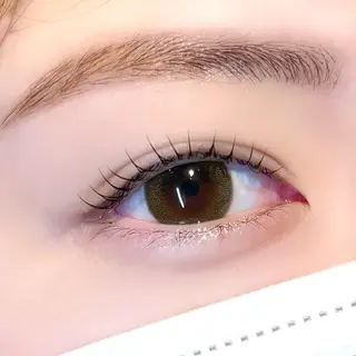 マツエク・マツパ MILLI HELEN所属・MILL HELEN 大久保 花香の眉毛・アイブロウイメージ