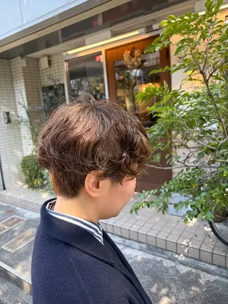 ショート パーマ 中村 芽衣那のヘアスタイル